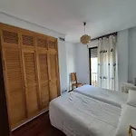 Casa Turistica Termas Aparcamiento Y Desayuno Incluido بيت للعطل *