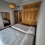 Casa Turistica Termas Aparcamiento Y Desayuno Incluido بيت للعطل