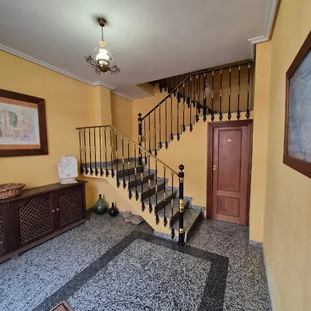 Casa Turistica Termas Aparcamiento Y Desayuno Incluido * Merida