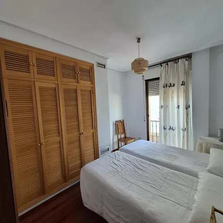 Casa Turistica Termas Aparcamiento Y Desayuno Incluido Holiday home *