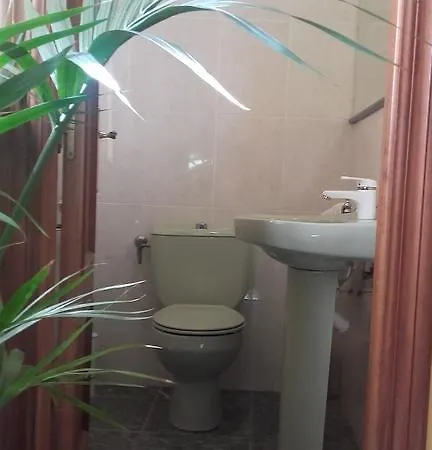 Casa Turistica Termas Aparcamiento Y Desayuno Incluido Holiday home Merida