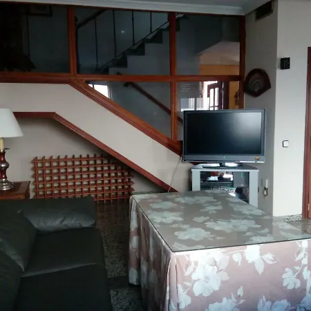 Nyaraló Casa Turistica Termas Aparcamiento Y Desayuno Incluido *