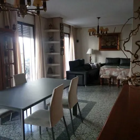 Casa Turistica Termas Aparcamiento Y Desayuno Incluido * Μέριδα