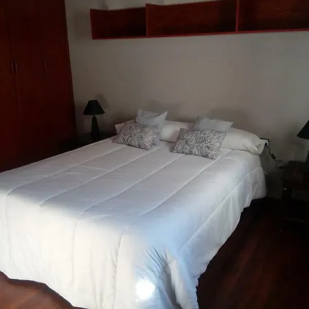 Casa Turistica Termas Aparcamiento Y Desayuno Incluido Holiday home Merida