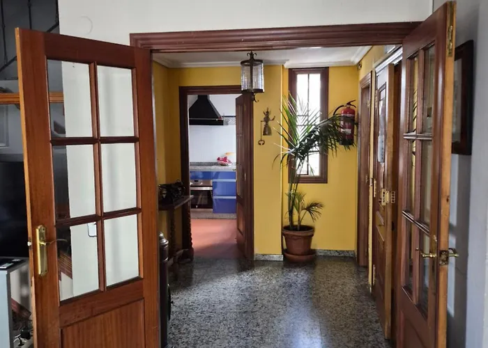 Casa Turistica Termas Aparcamiento Y Desayuno Incluido