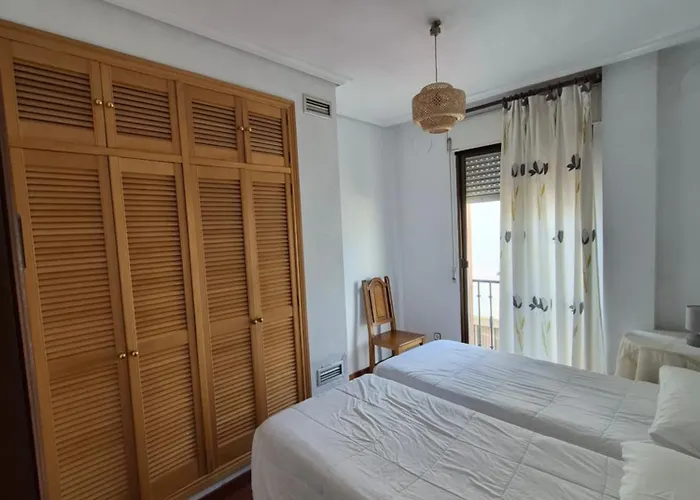 Casa Turistica Termas Aparcamiento Y Desayuno Incluido Дом отдыха *