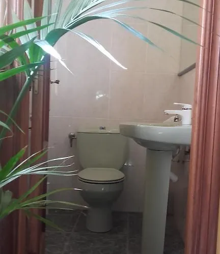 Casa Turistica Termas Aparcamiento Y Desayuno Incluido Дом отдыха Мерида